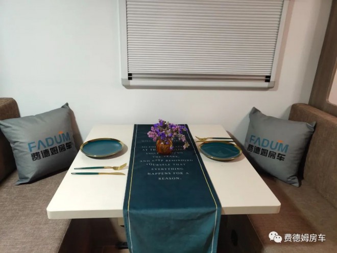 买辆房车回家过年，费德姆房车两辆现车圆您一个房车梦图片
