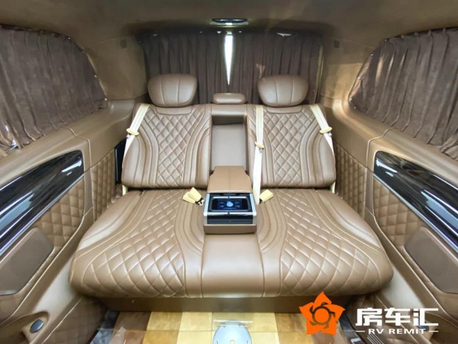 奔驰新款MPV？立标更霸气，真享受，这才是飞机头等舱体验！13.jpg