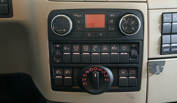 德野man8X8越野房车领航者M-诺马迪森房车荒野霸主志在千里这是描述信息