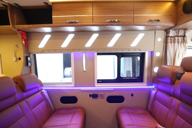 老张定制款——高清实拍2019款顺之旅东风御风自动挡B型房车 WLH_6069