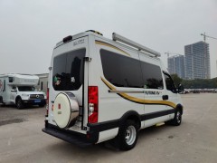 宇通 2020款B530舒适版 纵置床