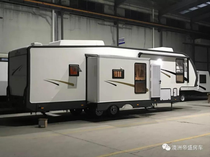帝盛房车12米五轮大house房车0e9ea0cdeb2b4c9c867f9458bfc85c46