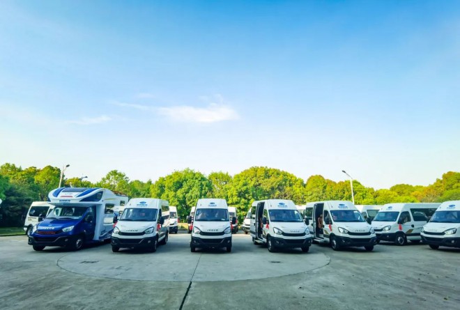 生活要有仪式感|直击拓锐斯特百台房车首批交车仪式现场