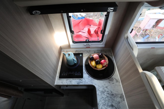 拓锐斯特欧亚版TIC——601  51.8万元 WLH_8612