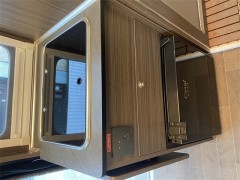 上汽大通 22 款神狐大通V90  B型房车