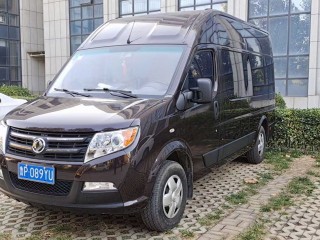东风御风 MPV