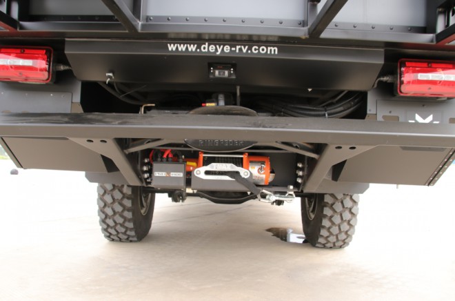 有容乃大——诺马迪森“穿越者E”豪华越野房车