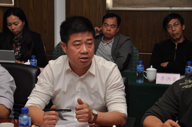《中国房车行业标准起草和房车安全技术专题会议》在山东烟台召开 隆翠（浙江）汽车有限公司执行总经理 蔡玉兵