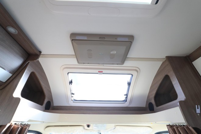 弗瑞德姆2019款全新国产依维柯自动挡T型房车锐尚版TIC-601AX 52.8万 WLH_8346