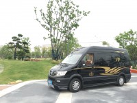 一起发现，这款亚星B型房车与“奔驰斯宾特”有什么区别？