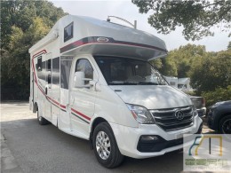 上汽大通 2019款上汽大通RV80 2.5T C型房车