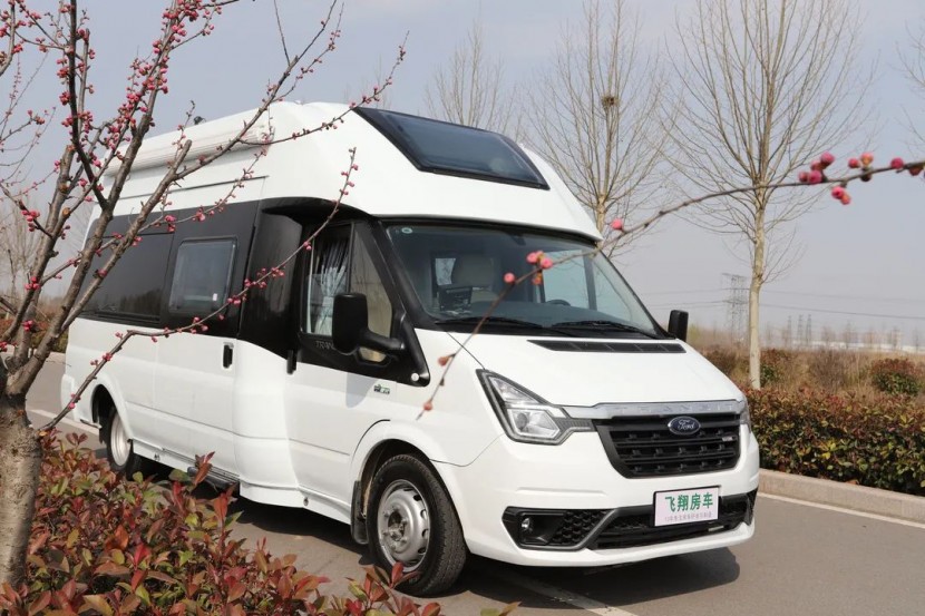 9月2日郑州房车展，飞翔房车铁C PLUS，旅行路上的最铁拍档！ 图片 11