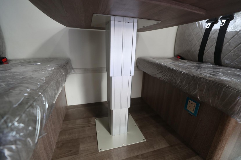 赛德房车国产依维柯C型房车 50.8万 WLH_1883