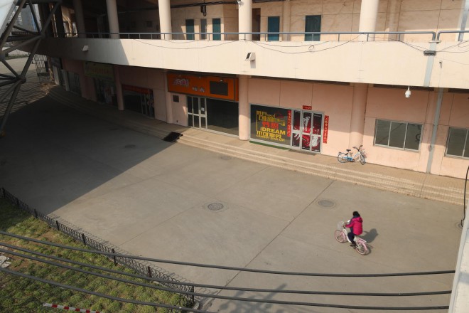 3.31郑州房车展场地河南省体育中心 WLH_3058