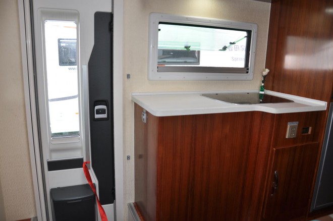 直降50万！独家团购108万即可抢购158万春田奔驰斯宾特524顶配房车 DSC_0237