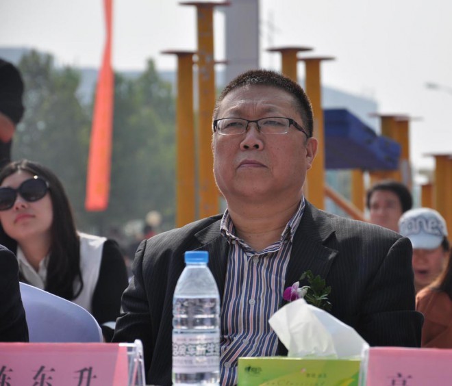 第五届中国国际房车露营大会(郑州站)暨郑州名门房车汇旗舰店开业庆典盛大揭幕 中国汽车工业协会旅居车(房车)委员会常务秘书长陈东升