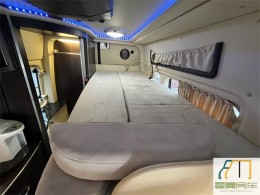 奔驰 2016款奔驰斯宾特sprinter 3.5V6汽油B型旅居房车