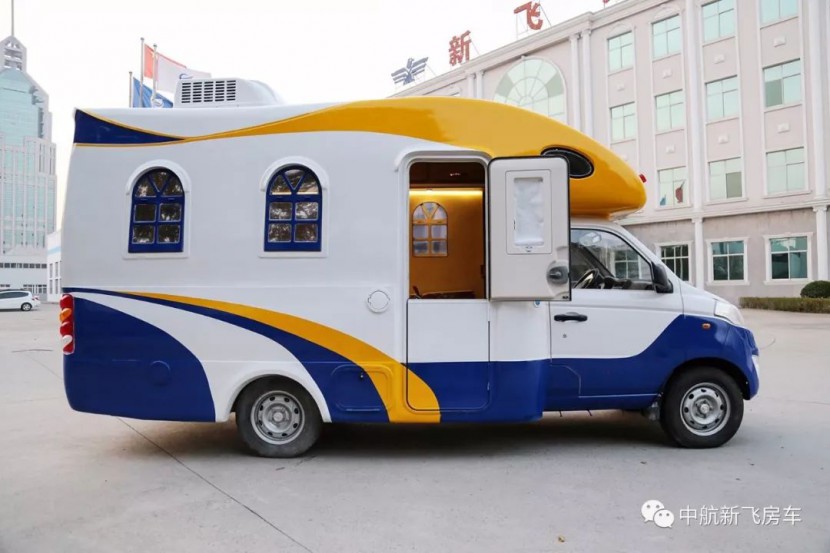 新飞迷你伽途房车---萌萌少女等你来约