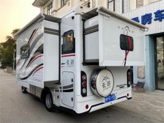依维柯 22款戴德隆翠云游依维柯C型房车