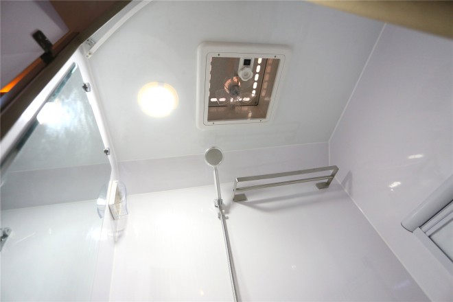 拓锐斯特依维柯C型欧尚II版TIC-611A 56.8万起 2E1A4699