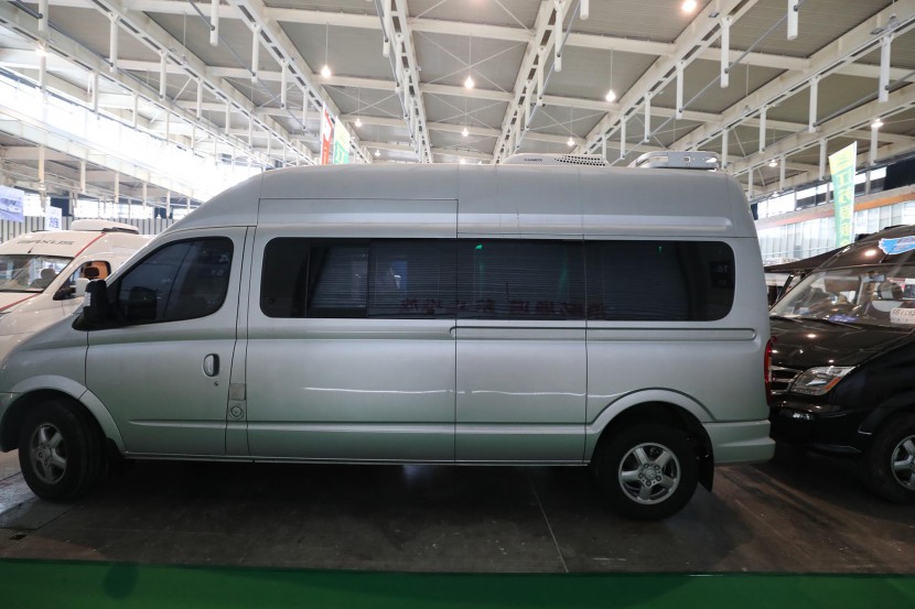 景致房车大通V80加长轴商通版 42万 WLH_5724