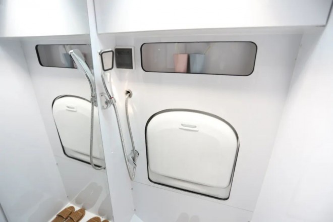 9月2日郑州房车展，飞翔福特新世代舒野二号，伴梦翱翔，载誉前行！7bfd7155d030923a92e4e8b2d17b5505