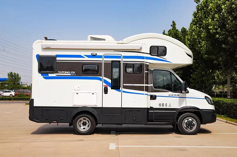 实用性满分，这款宇通国产依维柯无拓上下铺房车让你秒回“青葱岁月”！7fbc480e39a347ab92f449653aa31ccf