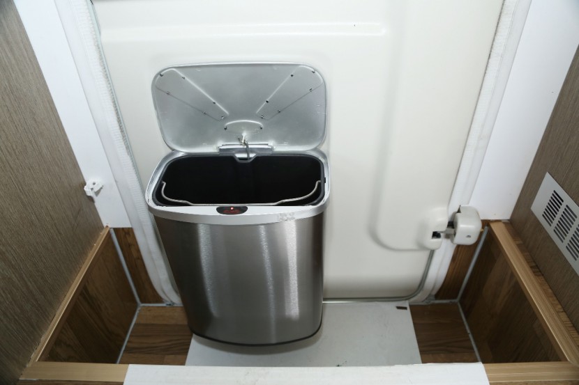 中道房车 大通T60 峻道 房车 （白色）34.8万元 图片8