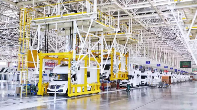 6.5洛阳房车展上汽大通房车携V80、V90B型C型房车亮相，原厂品质值得拥有ea962b61e0c6457793736c63df05bf00