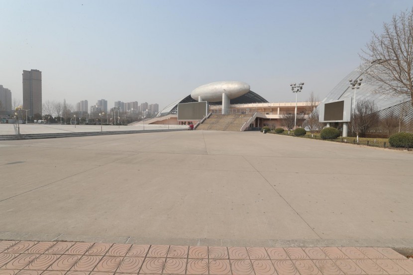 3.31郑州房车展场地河南省体育中心 WLH_2952