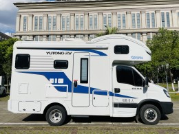 宇通房车 2020款C670