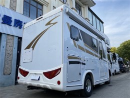 跃进 22款上汽跃进H500轻卡房车