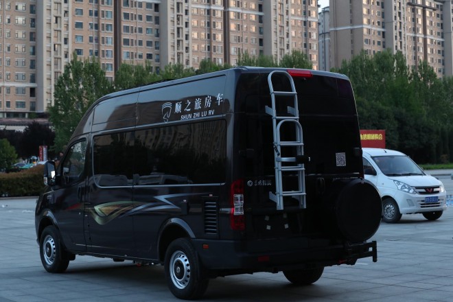 老张定制款——高清实拍2019款顺之旅东风御风自动挡B型房车 WLH_5840
