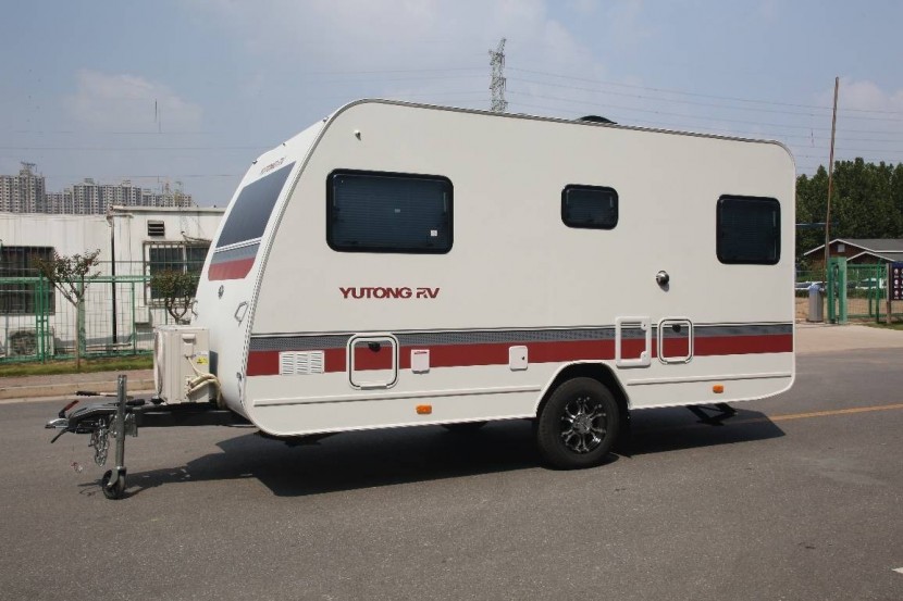 9月2日郑州房车展宇通房车t512拖挂享受露营时光