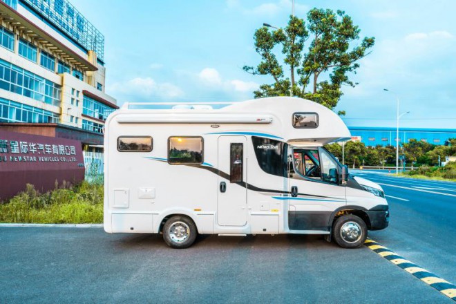 新星罗马假日系列风尚款C600房车 价格：￥76.80万元