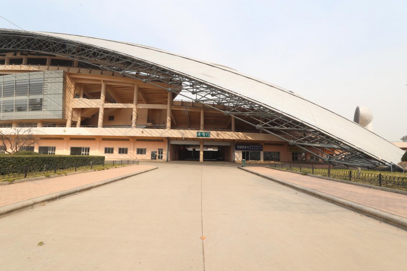 3.31郑州房车展场地河南省体育中心 WLH_3486