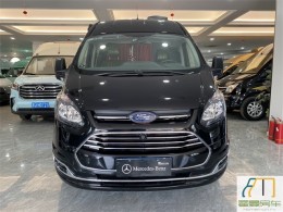 江铃 2022款江铃福特 宇通 B520 B型环形沙发版房车