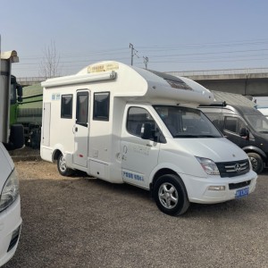 中天房车 大通V80小额头房车