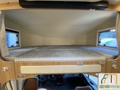 览众 20款览众塞拉依维柯双拓展C型房车