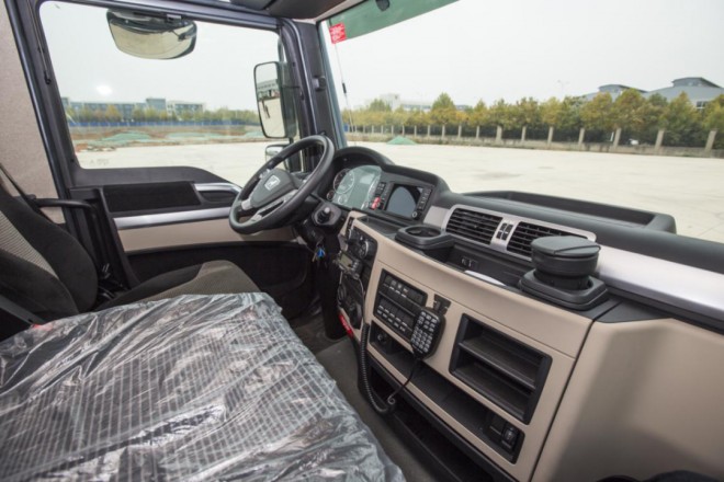 德野诺玛迪森越野房车：C本蓝牌，颜值、实力并存的越野房车（一）