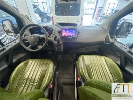 江铃 2022款江铃福特 宇通 B520 B型环形沙发版房车