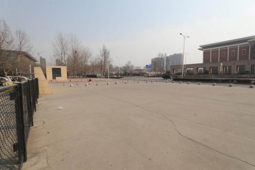 3.31郑州房车展场地河南省体育中心 WLH_3158