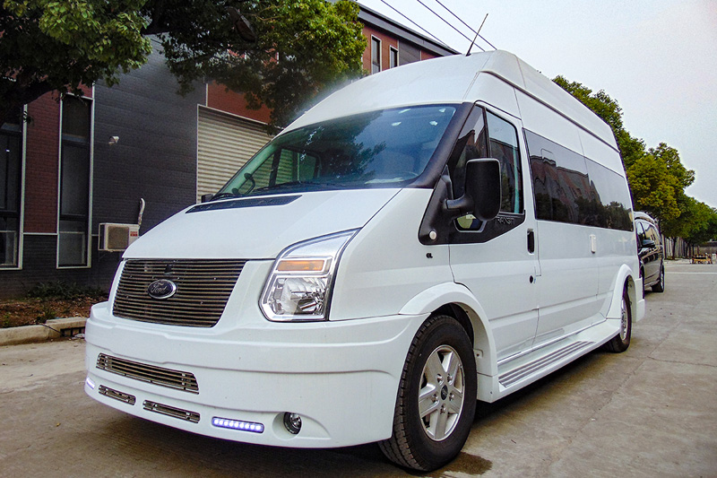 AM晓奥江铃-福特商务车53.80万rBQBG18P8biEPozSAAAAANe4tj8622