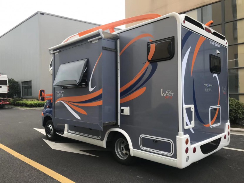 mmexport1563065800811