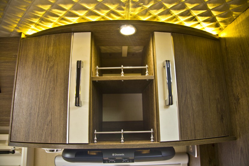 亚特房车 芳语之韵NEW DAILY 后扩展进口依维柯自动挡房车 90.8万元 IMG_5301