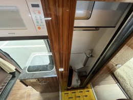 华晨 福特B型