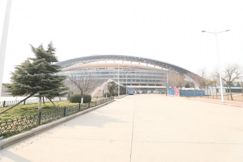 3.31郑州房车展场地河南省体育中心 WLH_2738