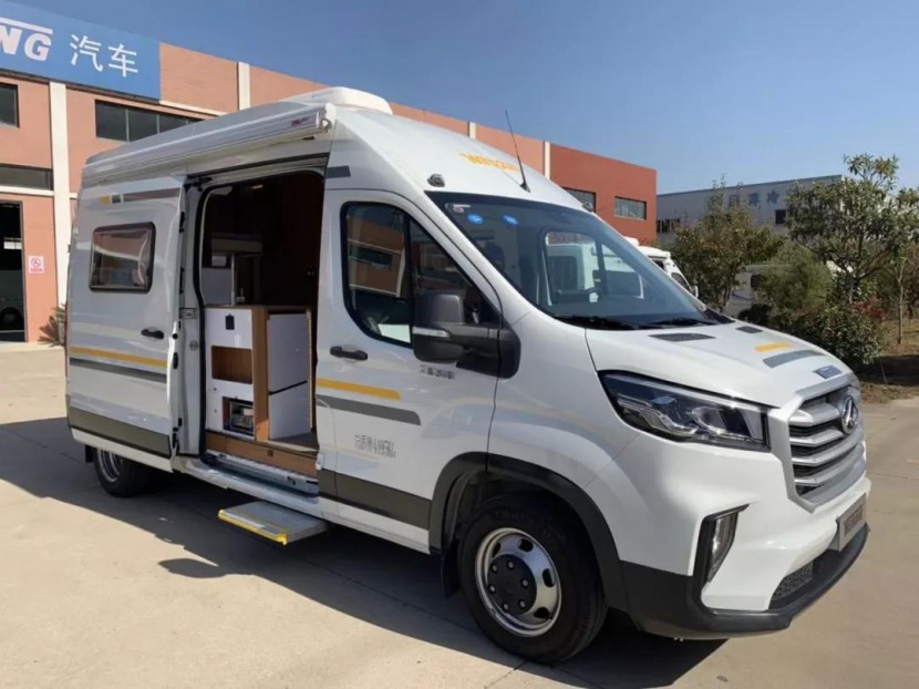 11.23杭州房车展推荐车型卫航大通V90（长轴、短轴）最新下线07fb7e4df48b4dcbbc5a3f1a74d4dd60