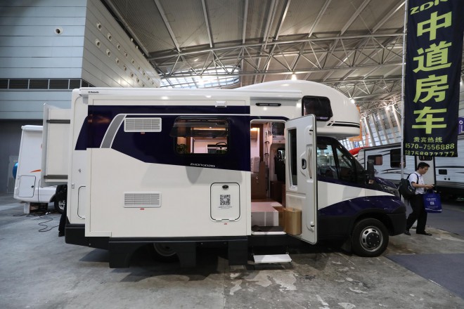 中道房车 进口依维柯中冀G8房车 92万元 WLH_6532