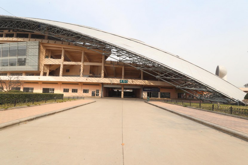 3.31郑州房车展场地河南省体育中心 WLH_3487